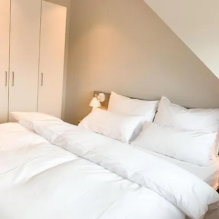 Bades Huk Haus 12 51 - Og Lejlighed *