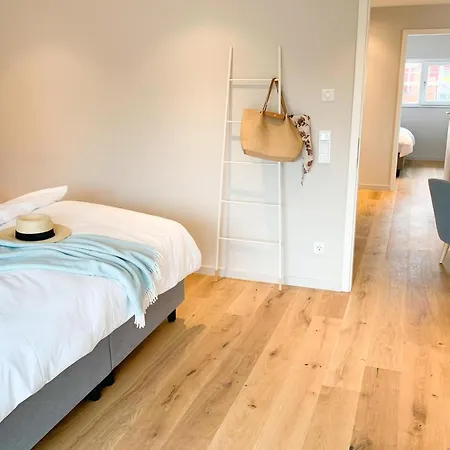 Bades Huk Haus 12 51 - Og Lejlighed Hohen Wieschendorf